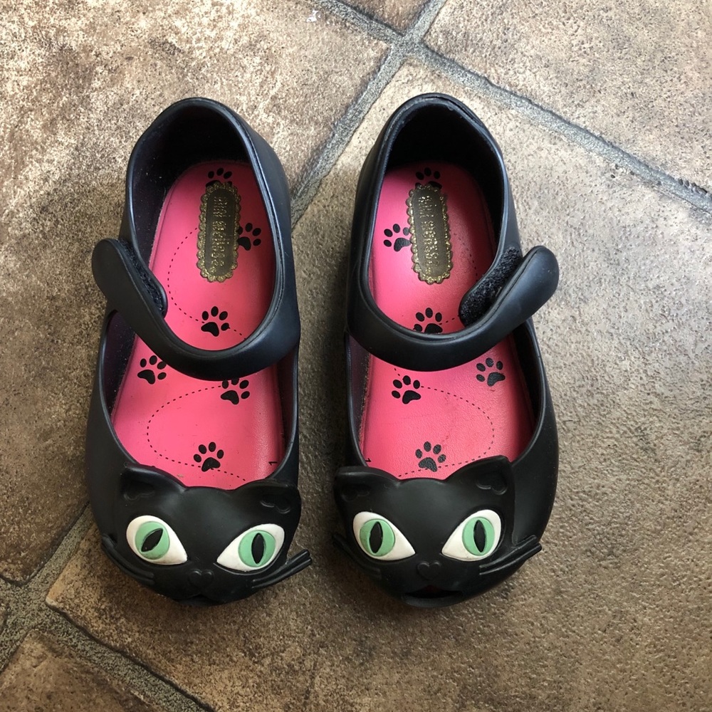 Black Cat Mini Melissa’s
